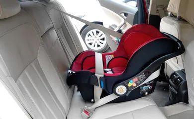 成人飞行座椅安装视频,专业视频详解