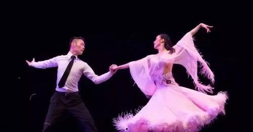 佛堂成人跳舞视频大全,成人舞蹈视频盛宴