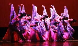 元宵群舞成人舞蹈视频,成人舞蹈盛宴，共赏传统魅力