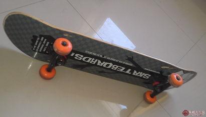 脚踏成人滑板视频,揭秘脚踏成人滑板的魅力与技巧